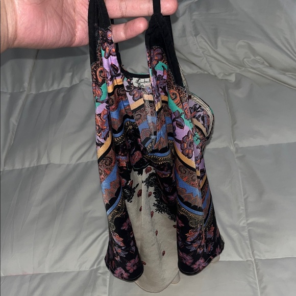 Floral Print FREE PEOPLE Slinky Tank. 🌸 - Picture 6 of 7